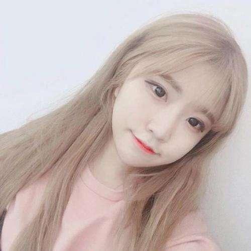 她的過往