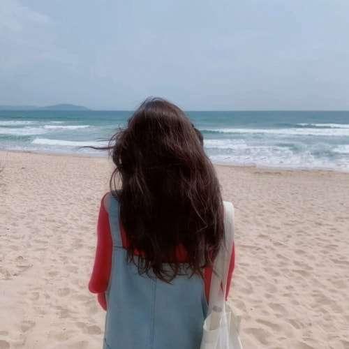 貌不出眾的女子