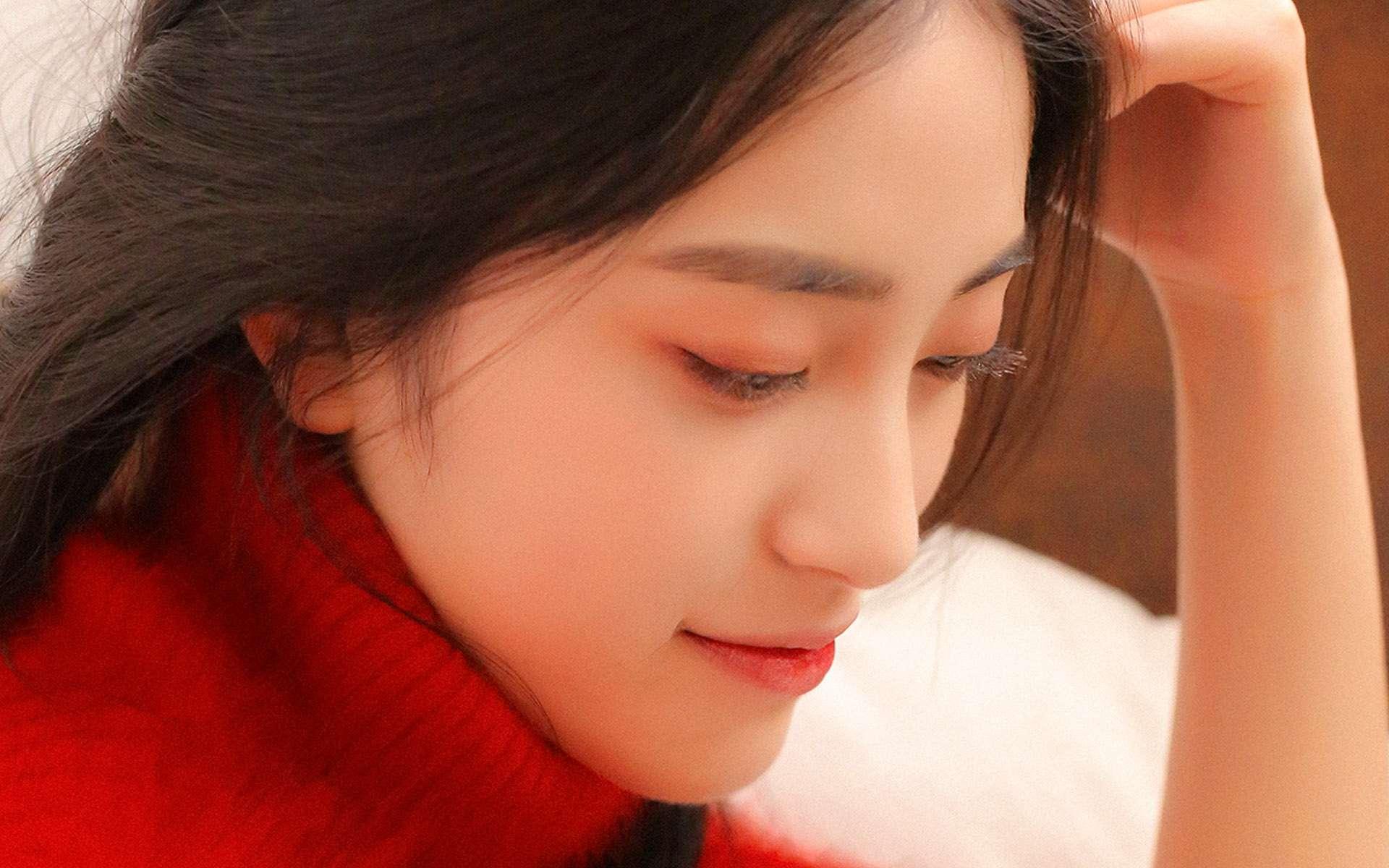 烈焰紅唇
