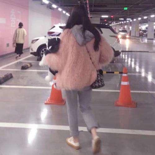 赤腳