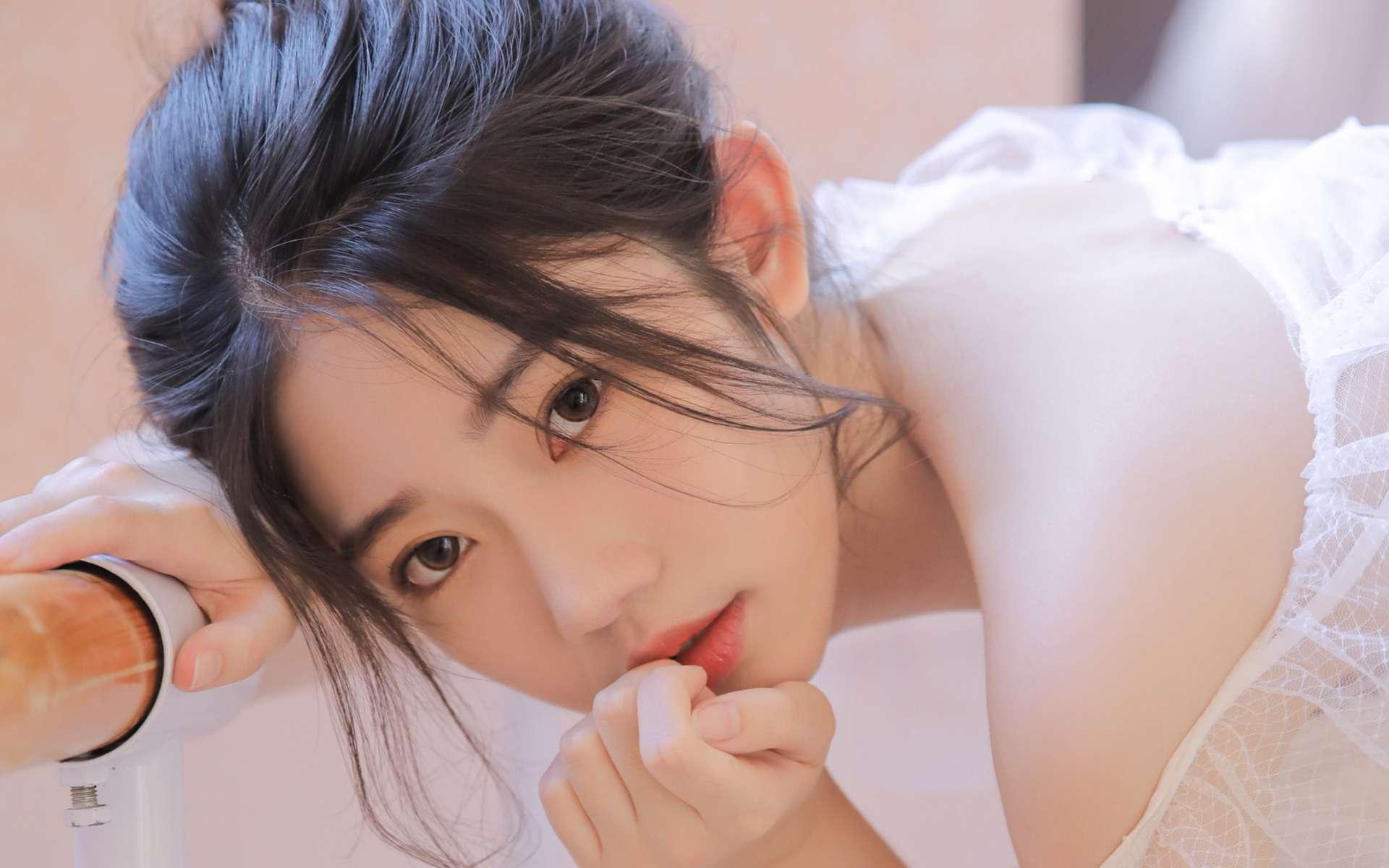 蓄勢引入翁