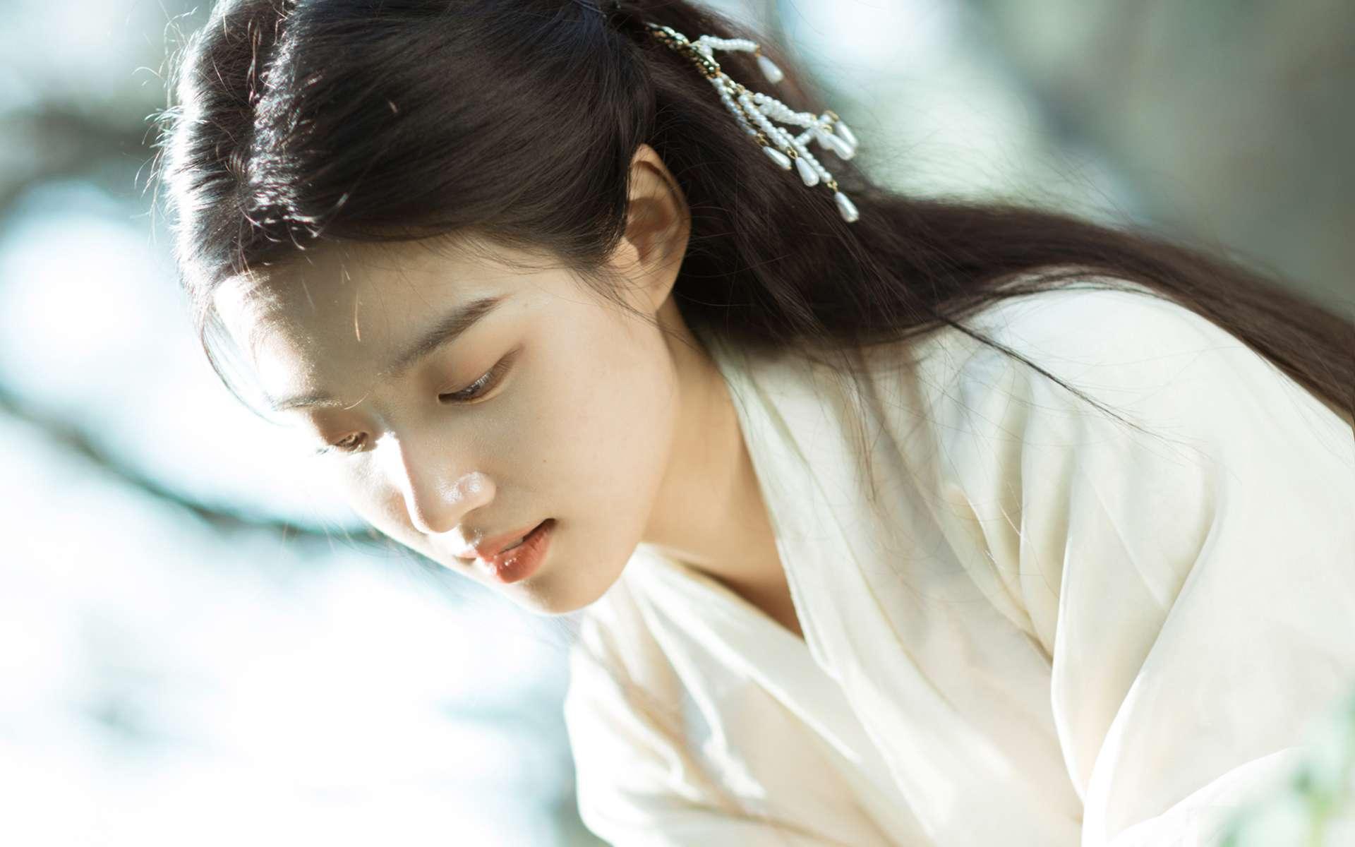 昀亙