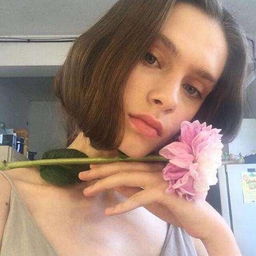 合泰換牌