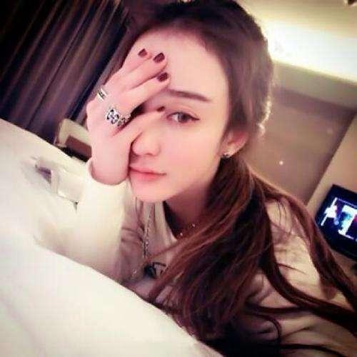 图书馆女友樱花动漫