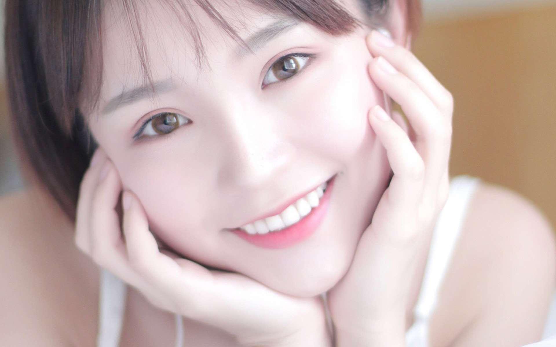 她是否多事了