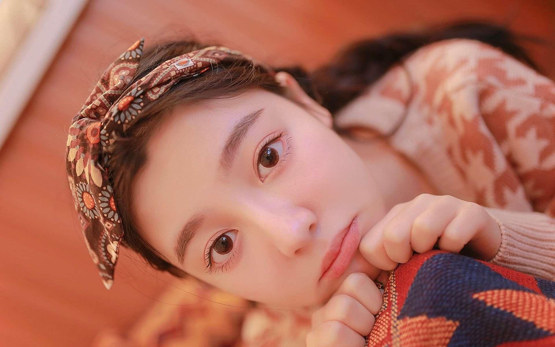 靠山山倒