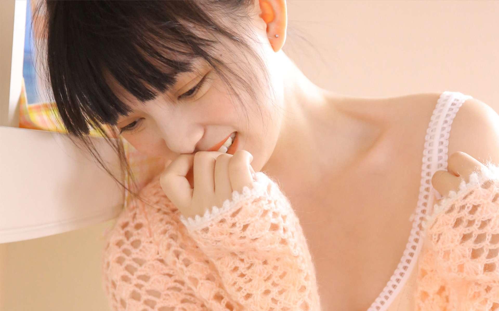 女老师在线播放