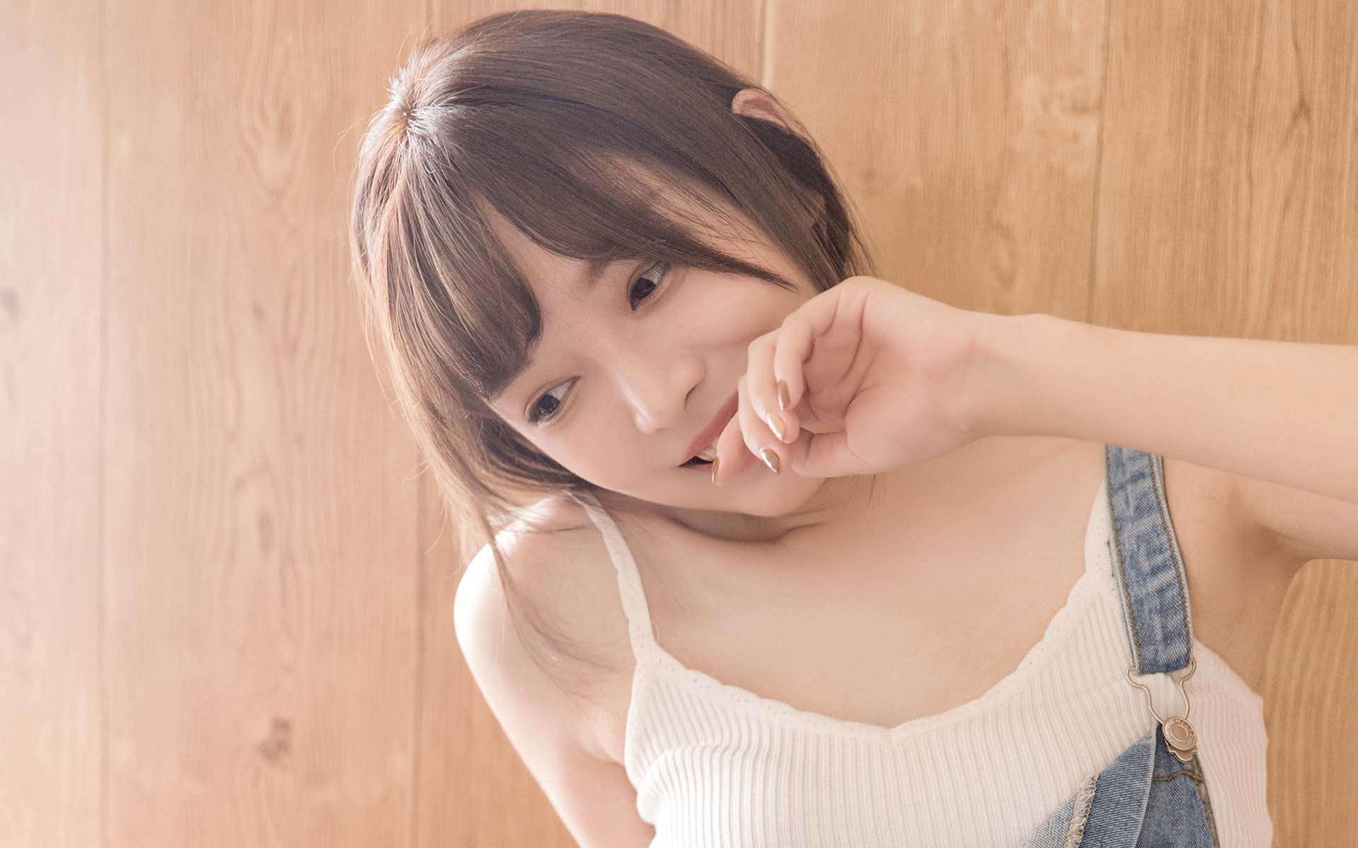 根！