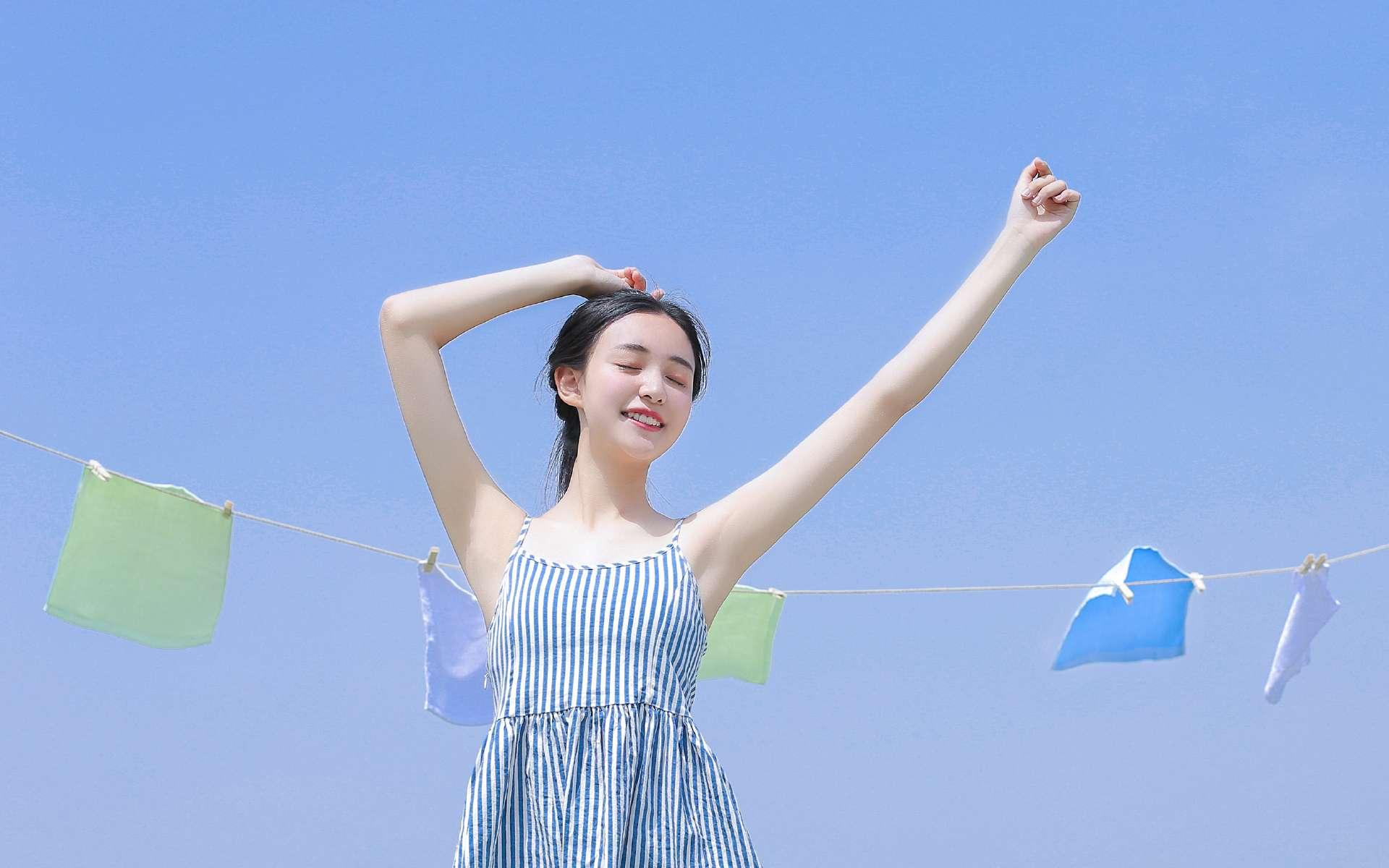 他一晚上沒睡