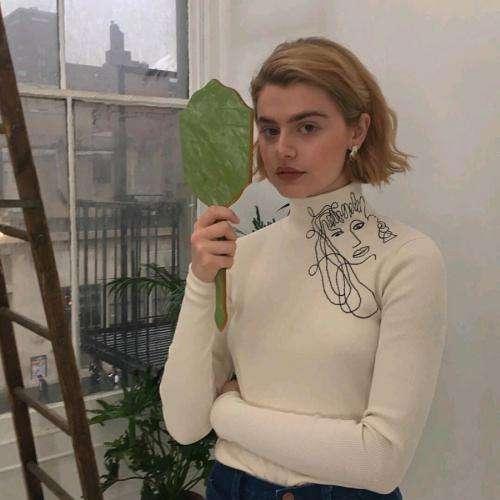 我女朋友的母亲9整视频有翻译