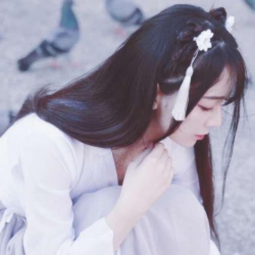 英雄來救美