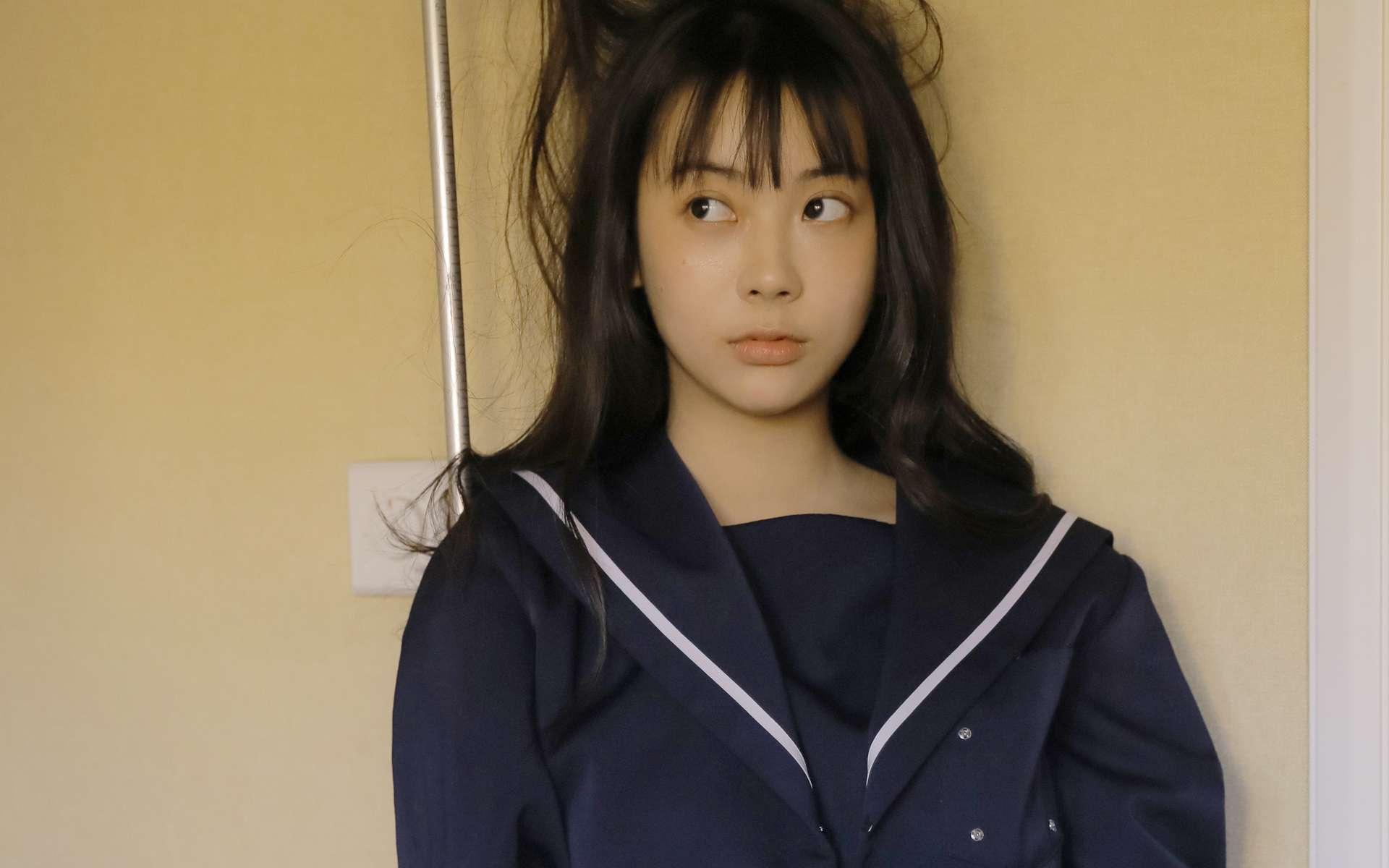 不再演戲