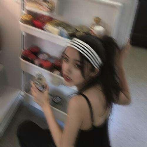 臣女有一事相求