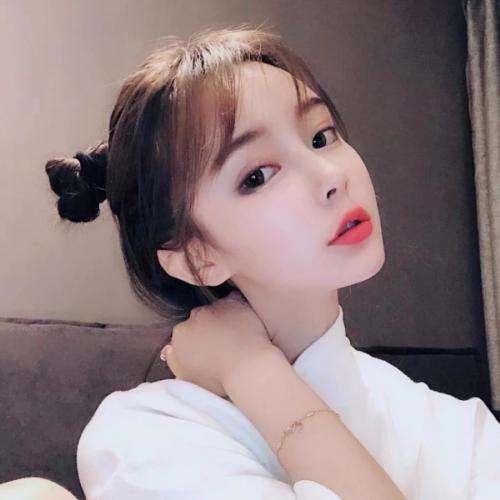 小燈泡的專屬傭人