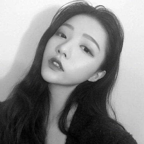 美丽的姑娘高清版在线看