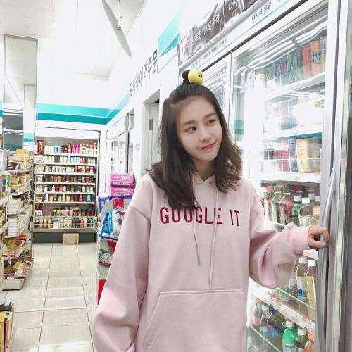 迷人的女教师风间由美中文字幕