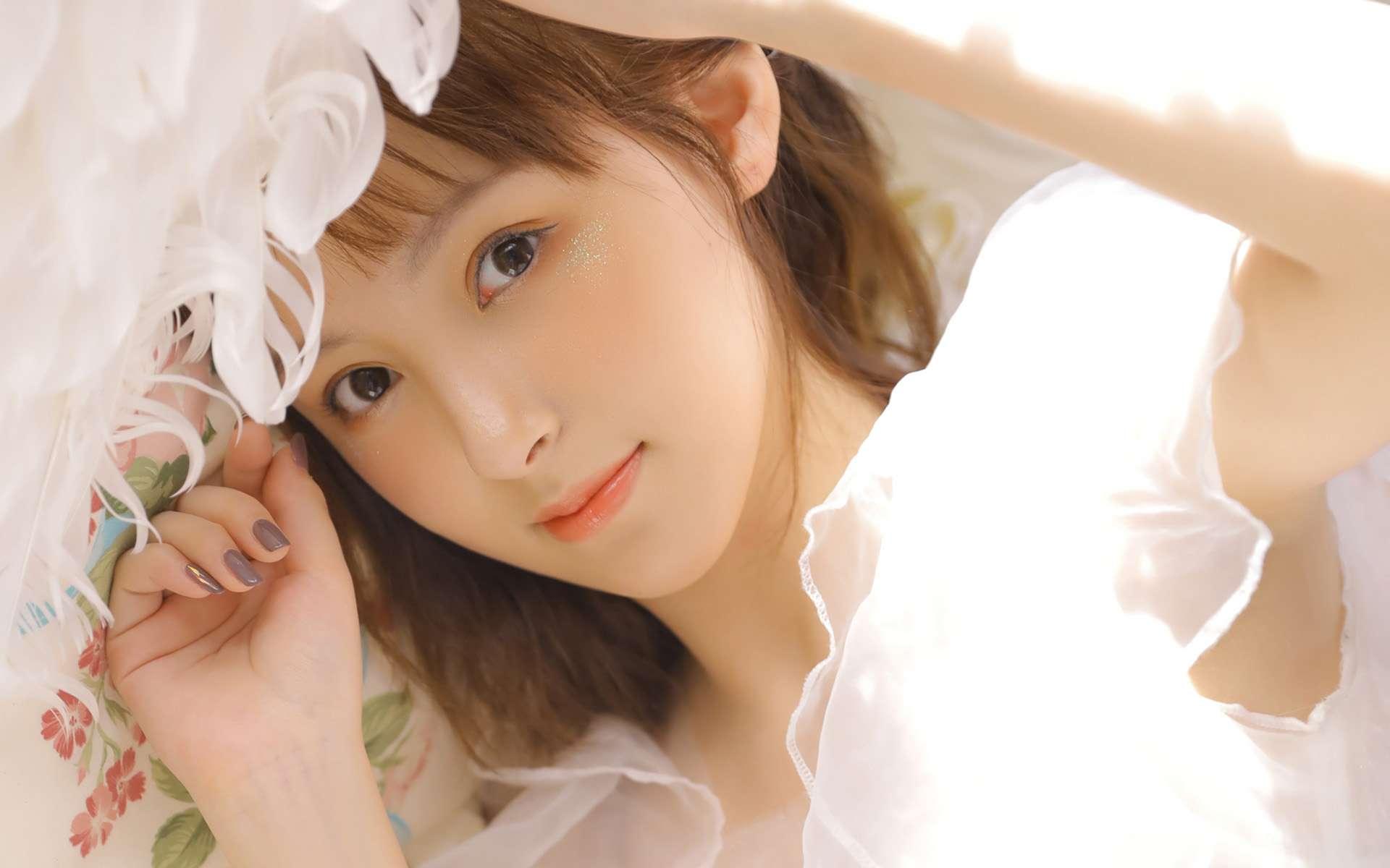 女性化身