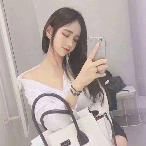 白云和泥巴