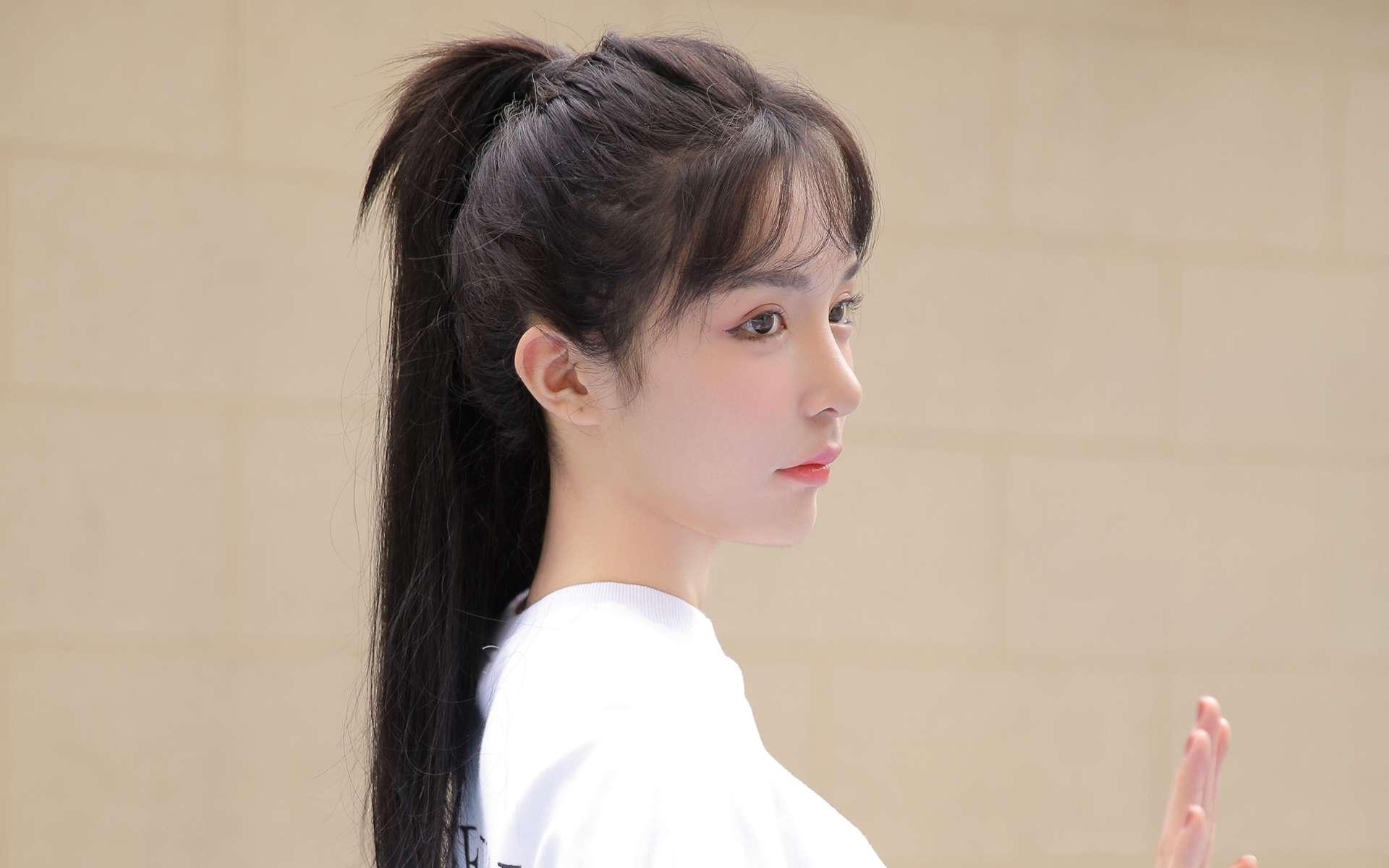 不堪一擊