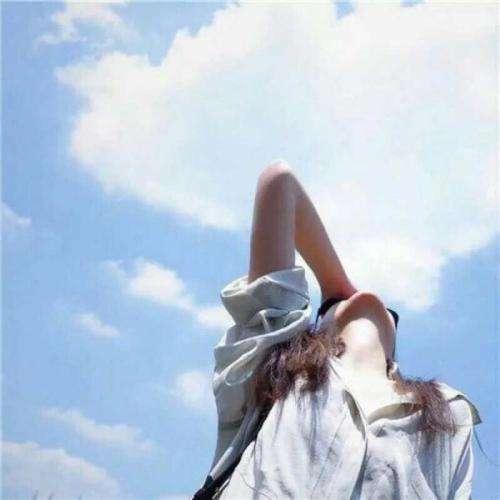 南族的儲君，居然是一位弱質女流？