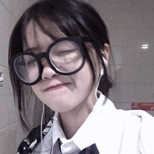 閑著無事，附庸風雅而已