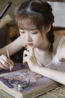 山還是山，人不是人