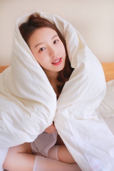 她不長大