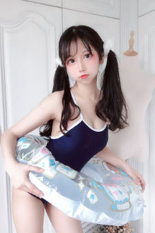 成就黑袍