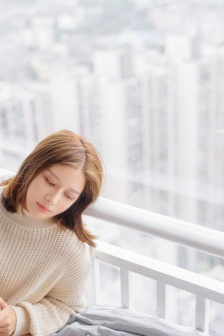圓臉姑娘