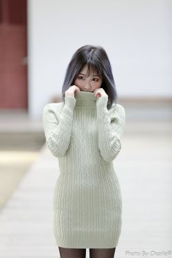 跟她一起跑