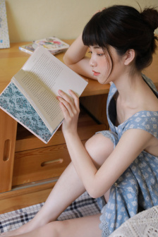 她病了