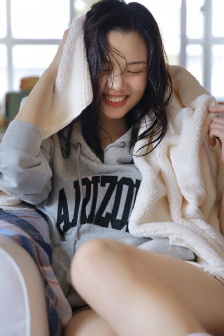 是挺不正常的