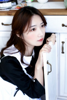 她食素的