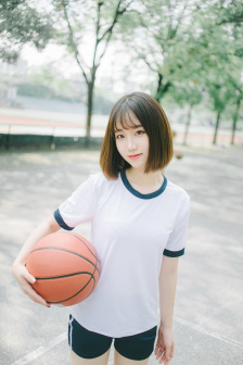 自己問她