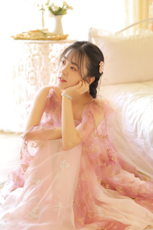 少女和飛劍