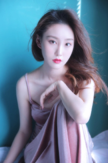 貌不出眾的女子