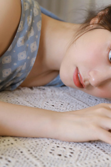 他不愛她