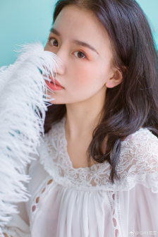 她病了