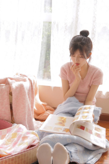 她有兩個樣子