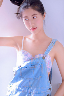 她的孩子呢