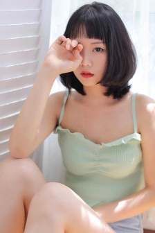 龍城四少全部低聲下氣