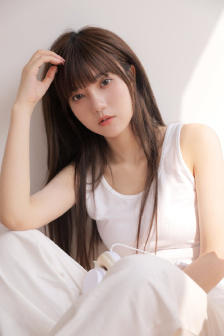 少女英琪