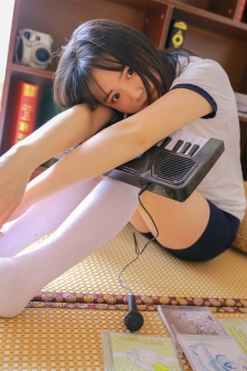 不說他死