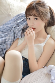 三小