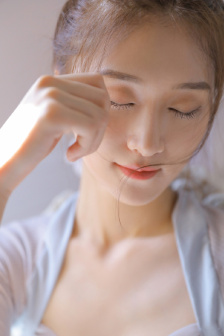 大雨撐小傘，指玄對(duì)金剛