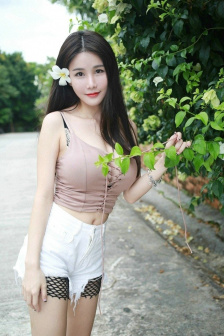 明媚面龐