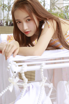 她像巫婆